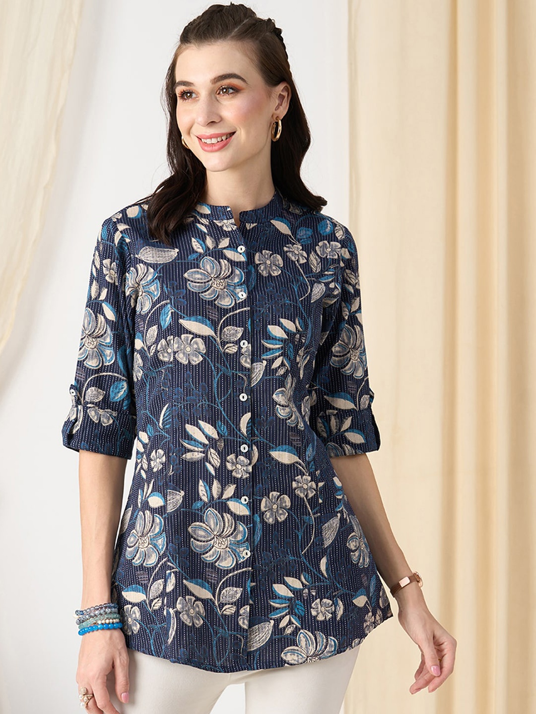 

ODETTE Mandarin Collar Floral Printed Cotton Kurta, Navy blue