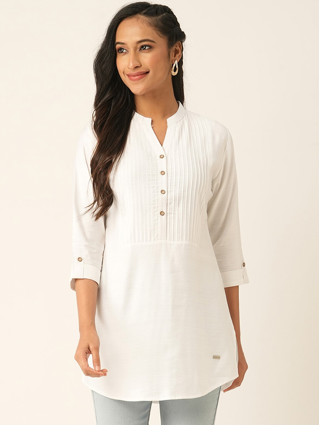 

ODETTE Mandarin Collar Roll-Up Sleeves Straight Kurti, White