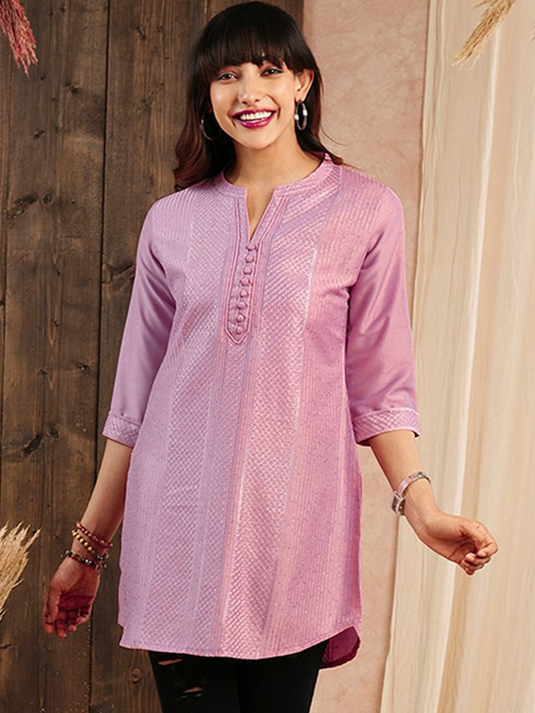 

ODETTE Band Collar Thread Work Chanderi Silk Short Kurta, Pink