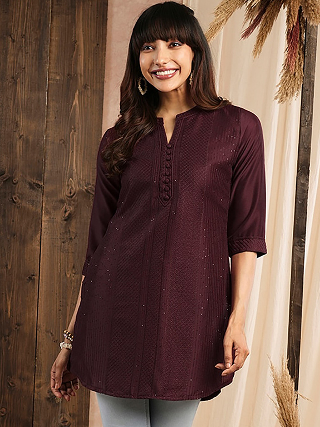 

ODETTE Embroidered Thread Work Chanderi Silk Short Kurta, Maroon