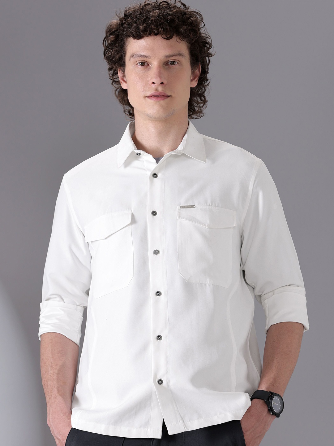 

Beyoung Regular Fit Spread Collar Suede Casual Shirt, White