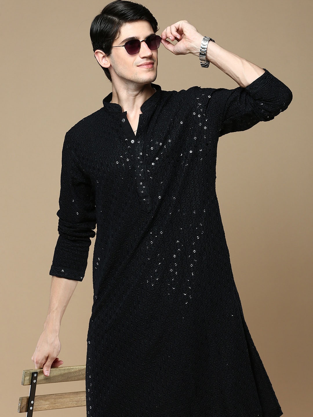 

Anouk Black Ethnic Motifs Woven Design Mirror Work Mandarin Collar Chikankari Kurta