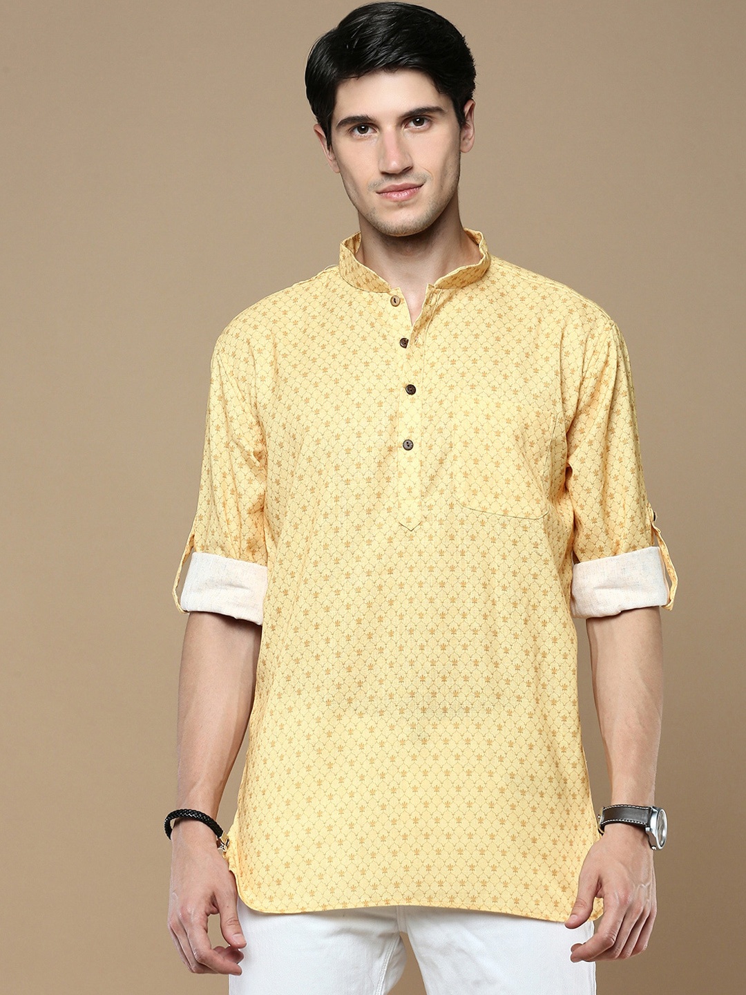 

Anouk Men Geometric Thread Work Short Kurta, Yellow