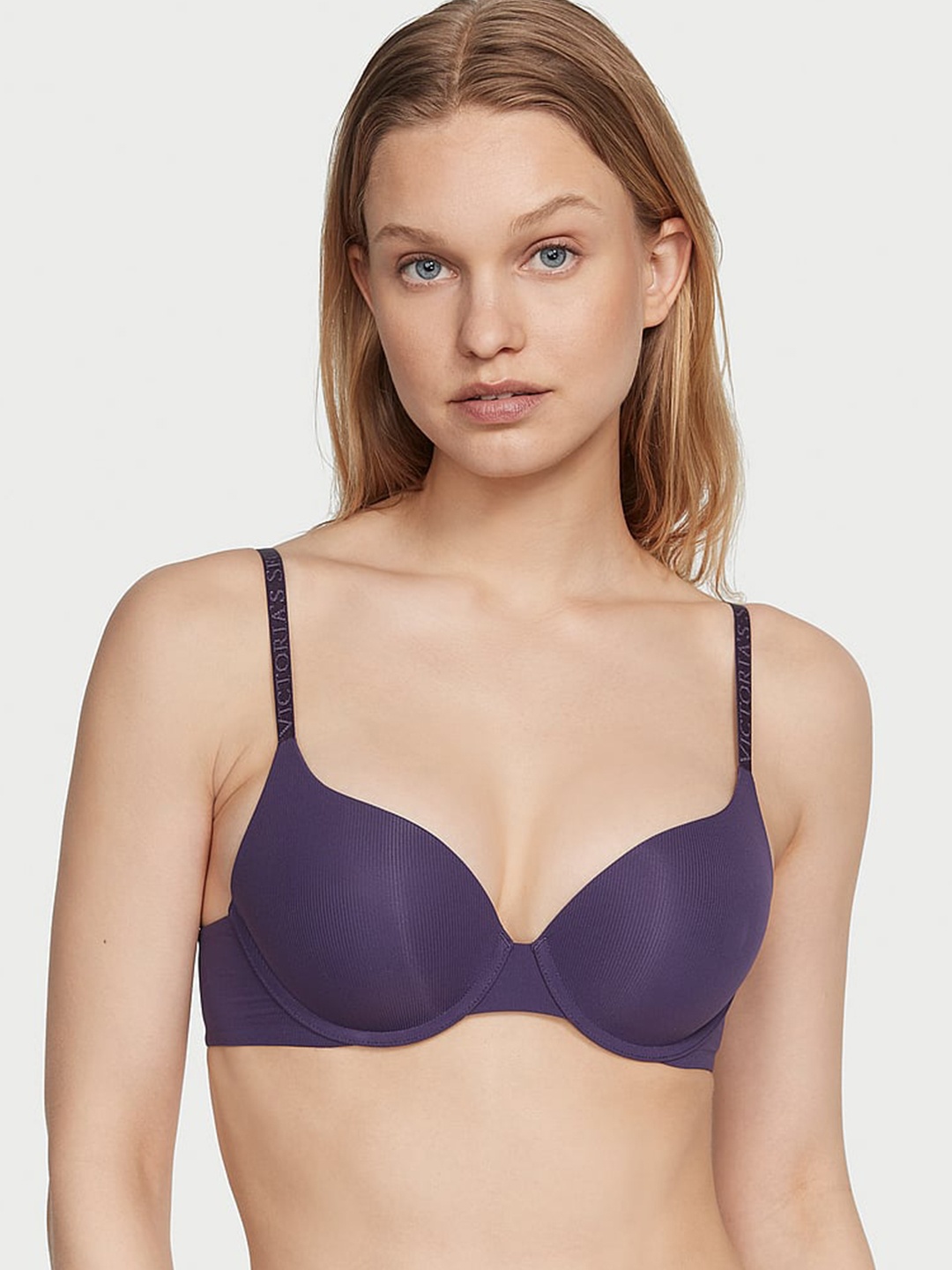 

Victoria's Secret The T-shirt Full Coverage All Day Comfort Underwired Heavily Padded Bra, Purple