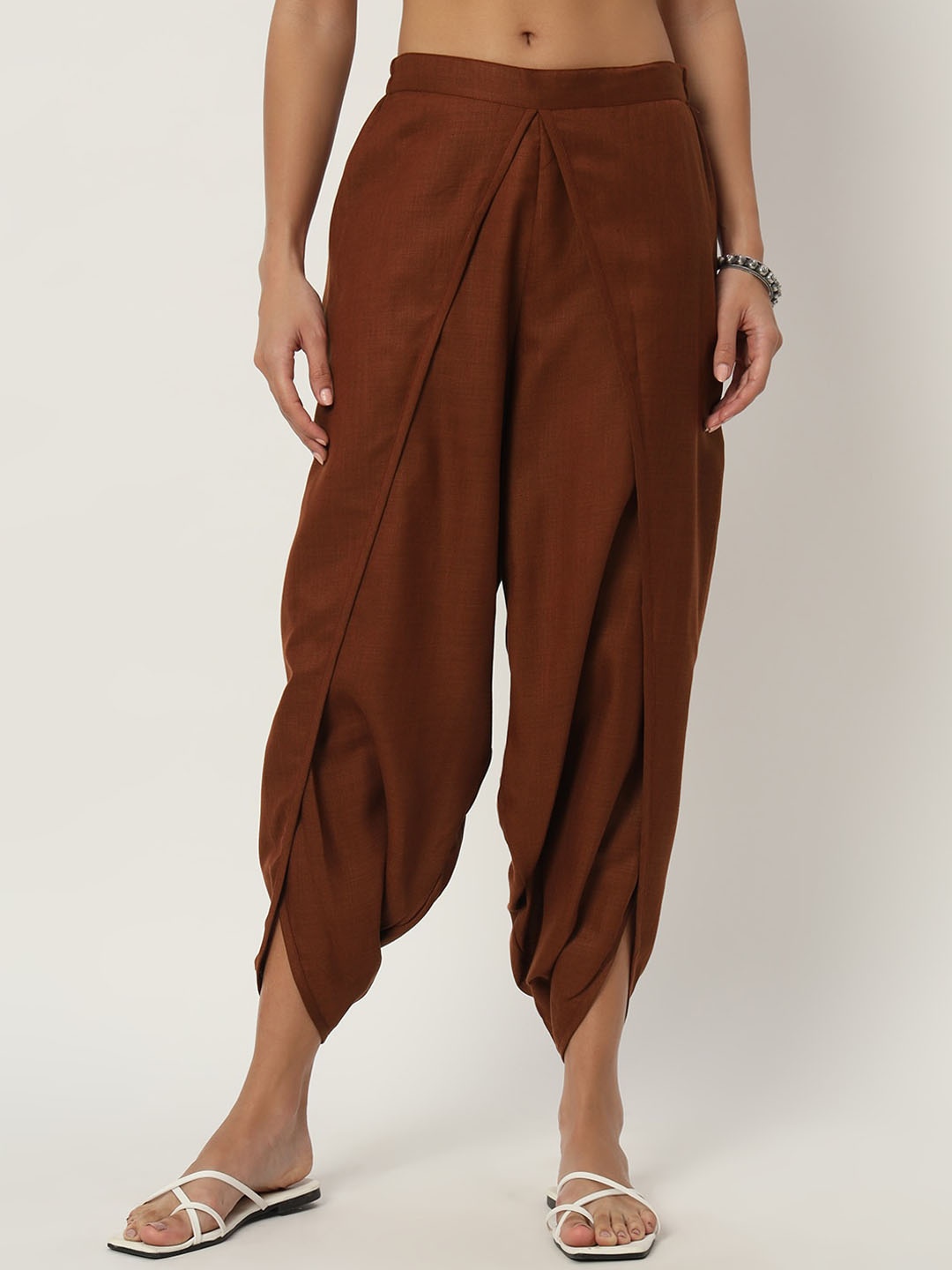 

9rasa Women Harem Pants, Brown