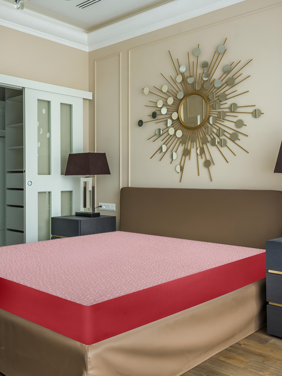 

HOME PLUS STUDIOS Maroon Queen Water Resistant Mattress Protector
