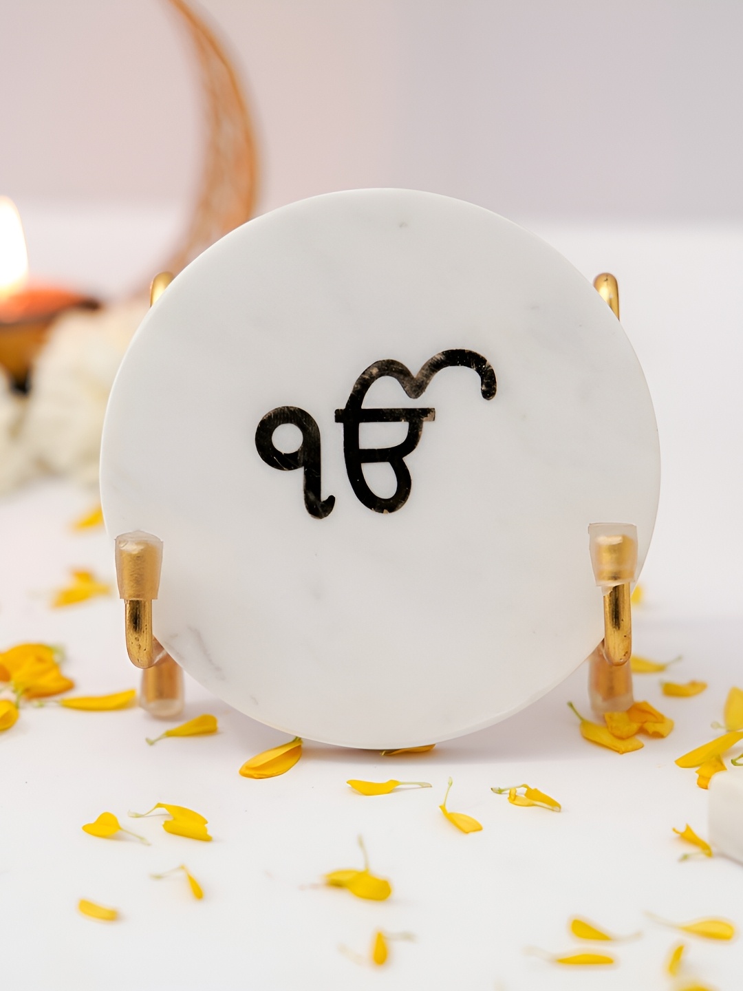 

HOMEARTE White Ik Onkar Marble with Metal Holder Religious Idol Showpiece