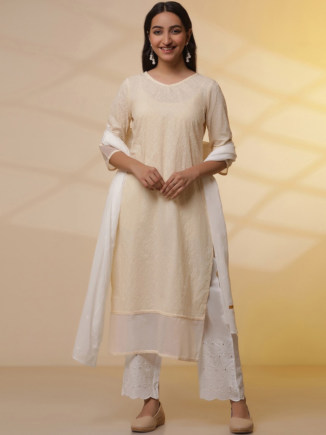 

AURELIA Ethnic Motifs Embroidered Thread Work Pure Cotton Kurta with Palazzos & Dupatta, Yellow