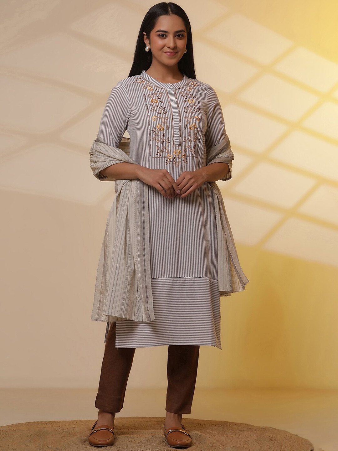 

AURELIA Striped Embroidered Thread Work Pure Cotton Kurta with Trousers & Dupatta, Off white