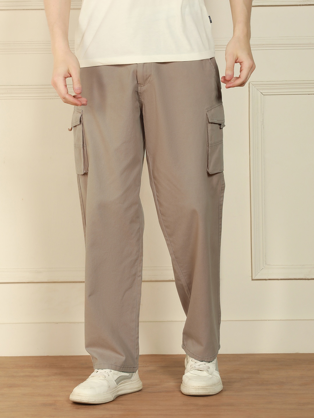 

Dennis Lingo Men Mid-Rise Loose Fit Cotton Cargos Trouser, Brown