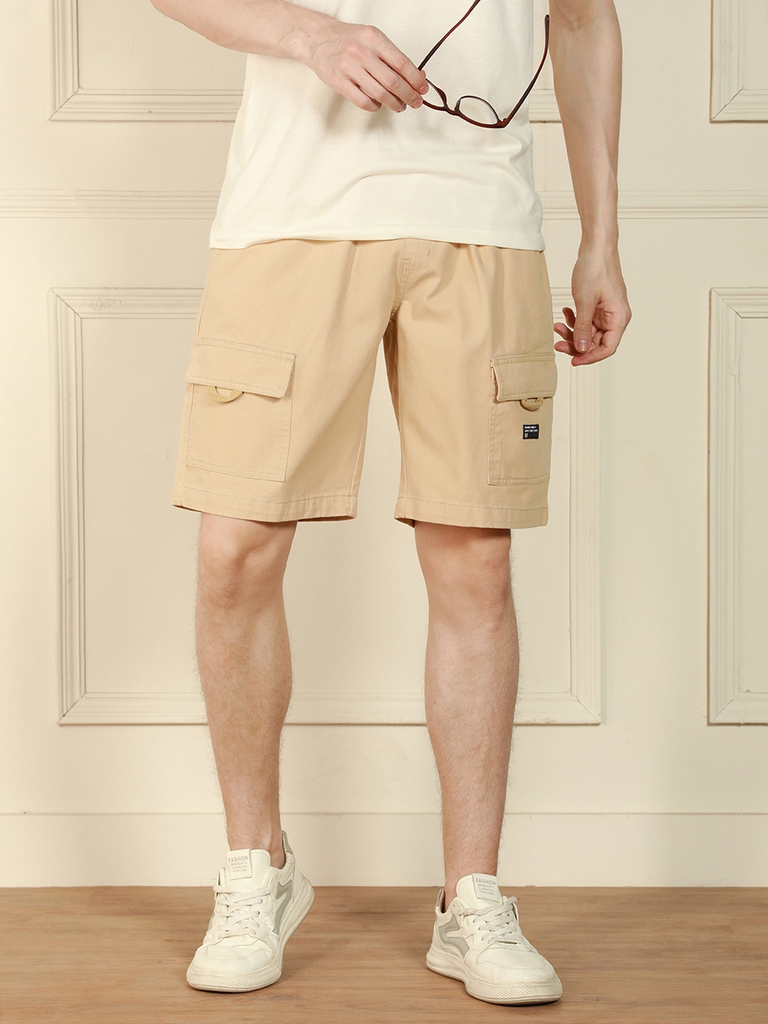 

Dennis Lingo Men Relaxed Fit Mid-Rise Cotton Cargo Shorts, Khaki