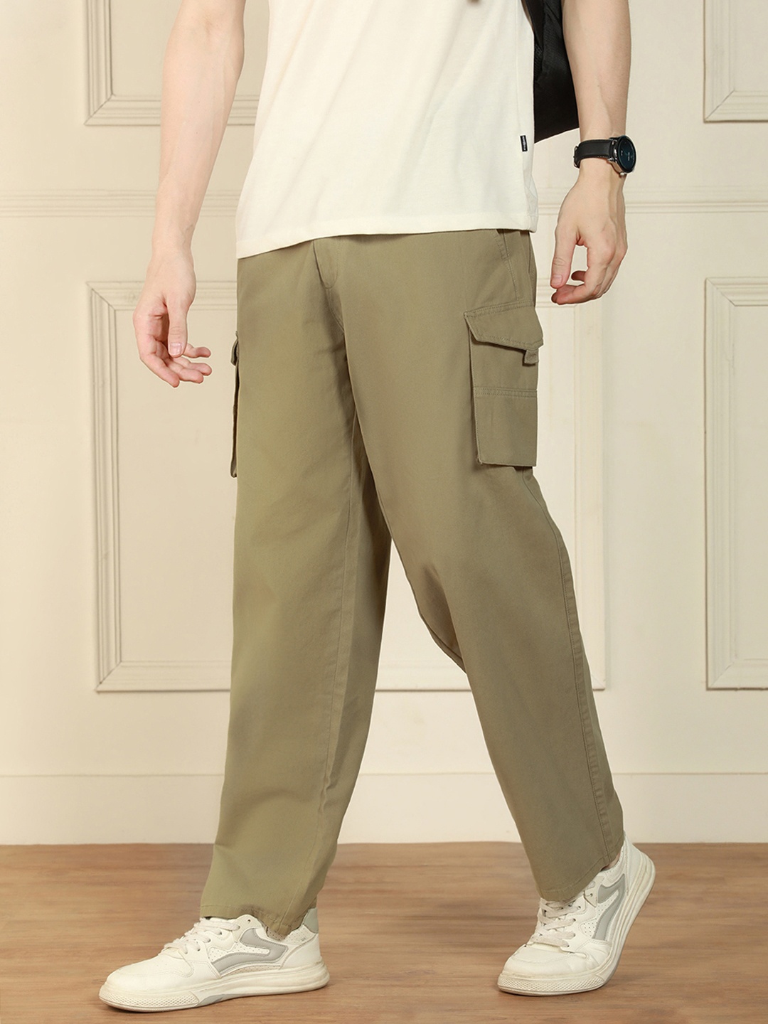 

Dennis Lingo Men Mid-Rise Loose Fit Cotton Cargos Trouser, Olive