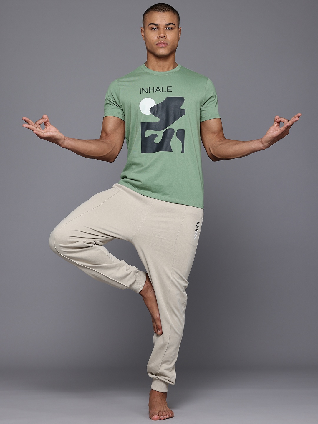 

HRX by Hrithik Roshan Men Printed T-shirt, Green