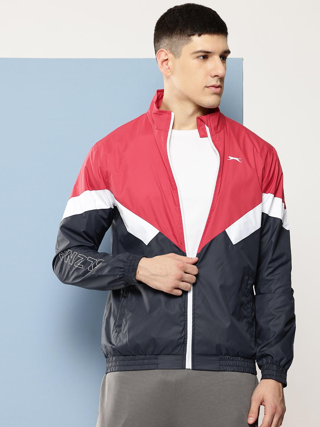 

Slazenger Ultra-Dry Colourblocked No Sporty Jacket, Red