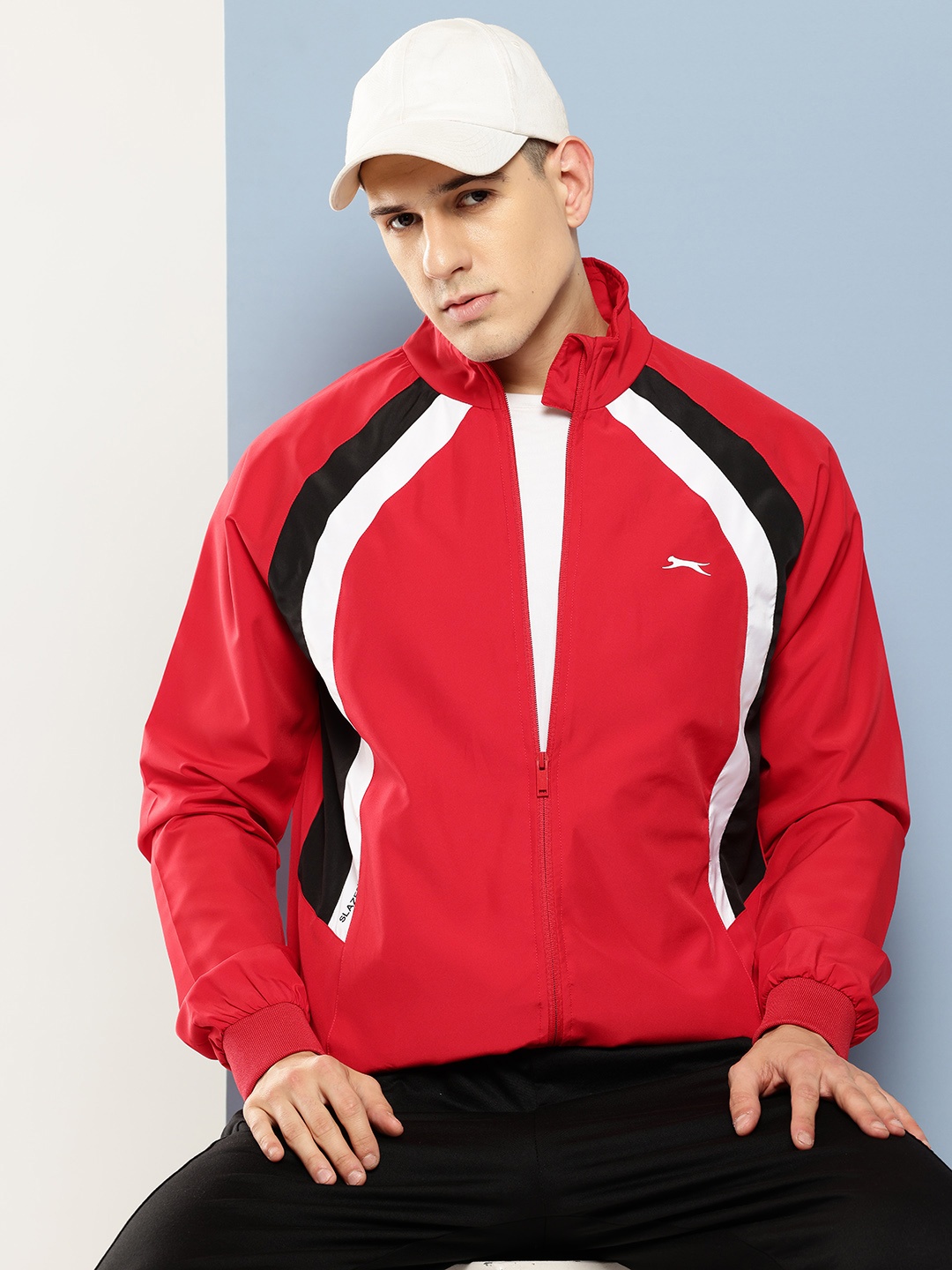 

Slazenger Ultra Dry Outdoor Jacket, Red