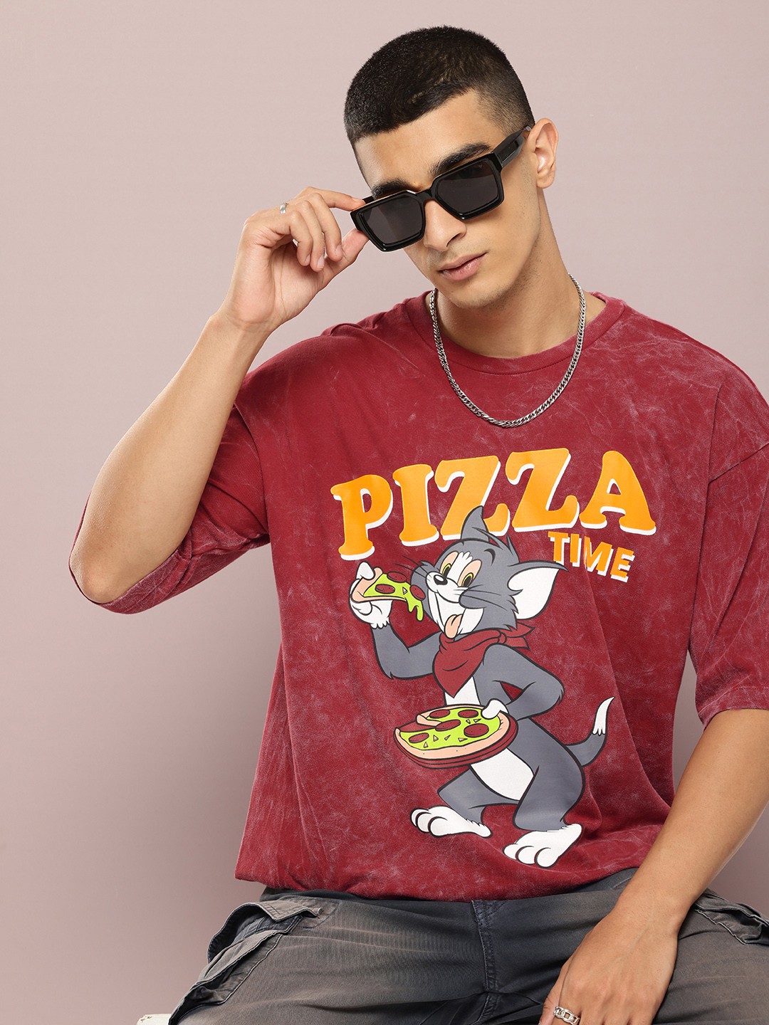 

Kook N Keech Toons Tom & Jerry Printed Washed Effect Oversized Pure Cotton T-shirt, Maroon