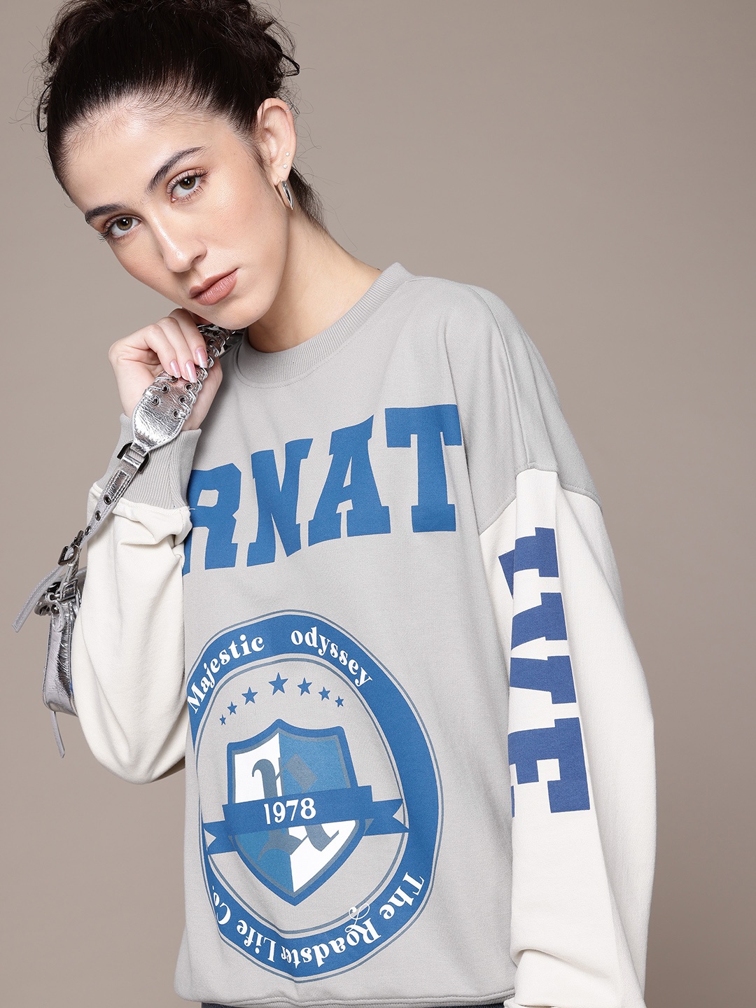 

The Roadster Lifestyle Co. Printed Relaxed Sweatshirt, Grey