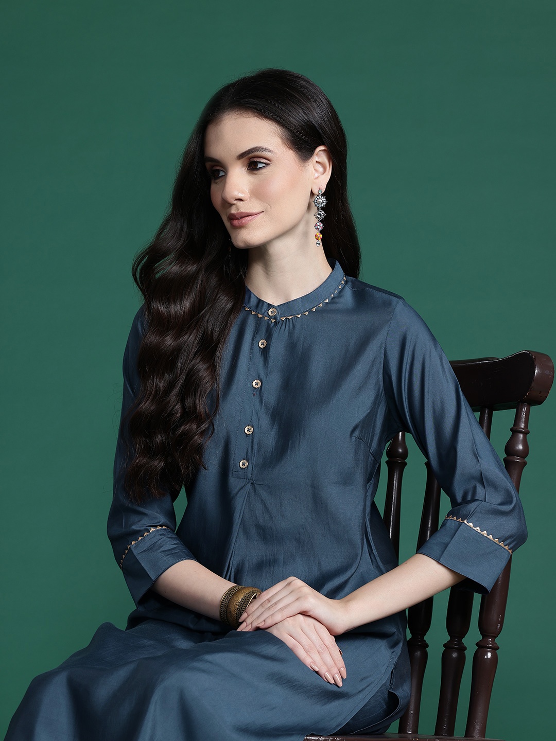 

Sangria Gotta Patti Kurta with Trousers, Blue