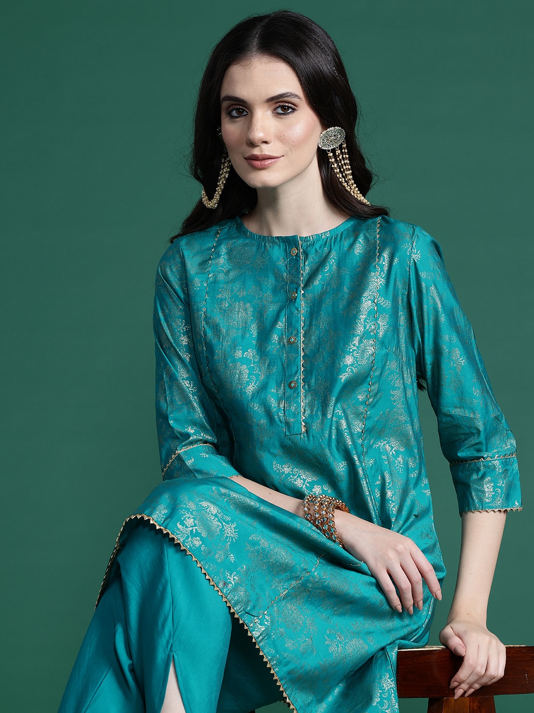 

Sangria Ethnic Motifs Foil Printed Gotta Patti Kurta With Salwar, Teal