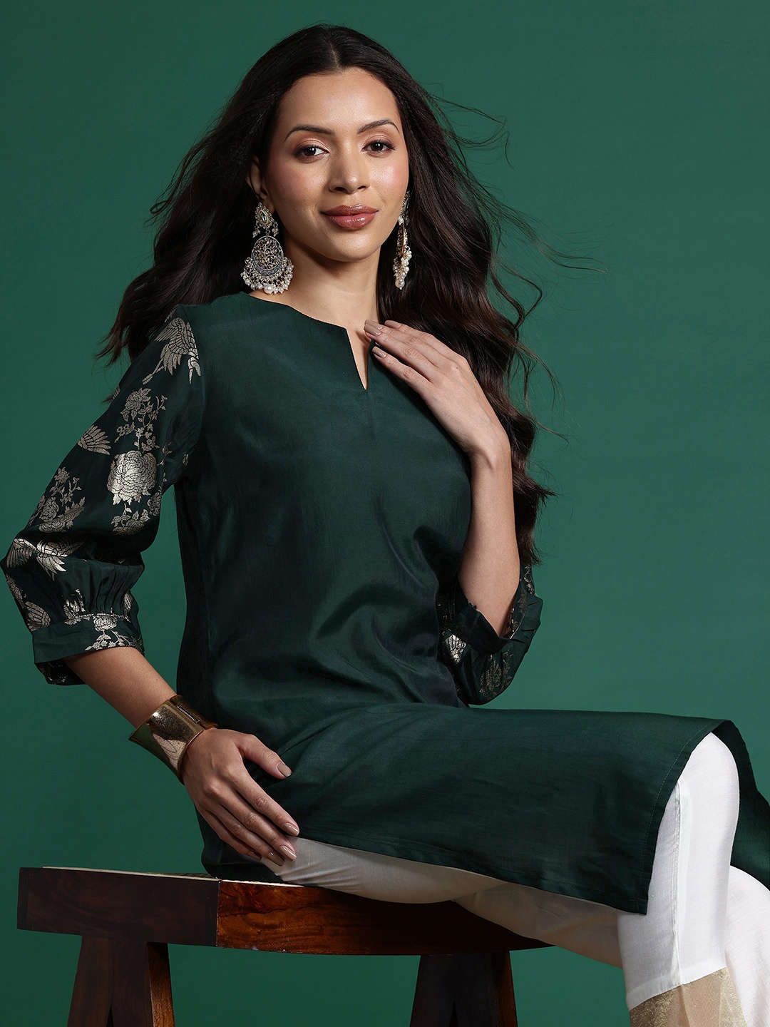 

Sangria Foil Print Indie Florals A-Line Kurta, Green