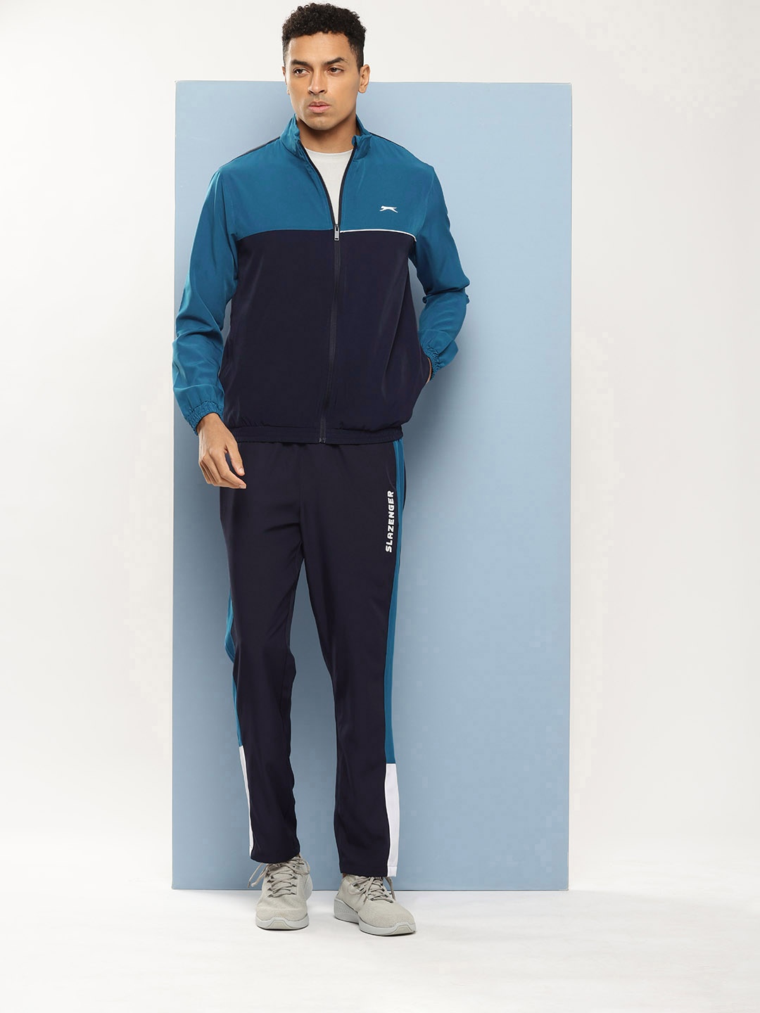 

Slazenger Ultra Dry Colourblocked Active Sports Tracksuit, Navy blue