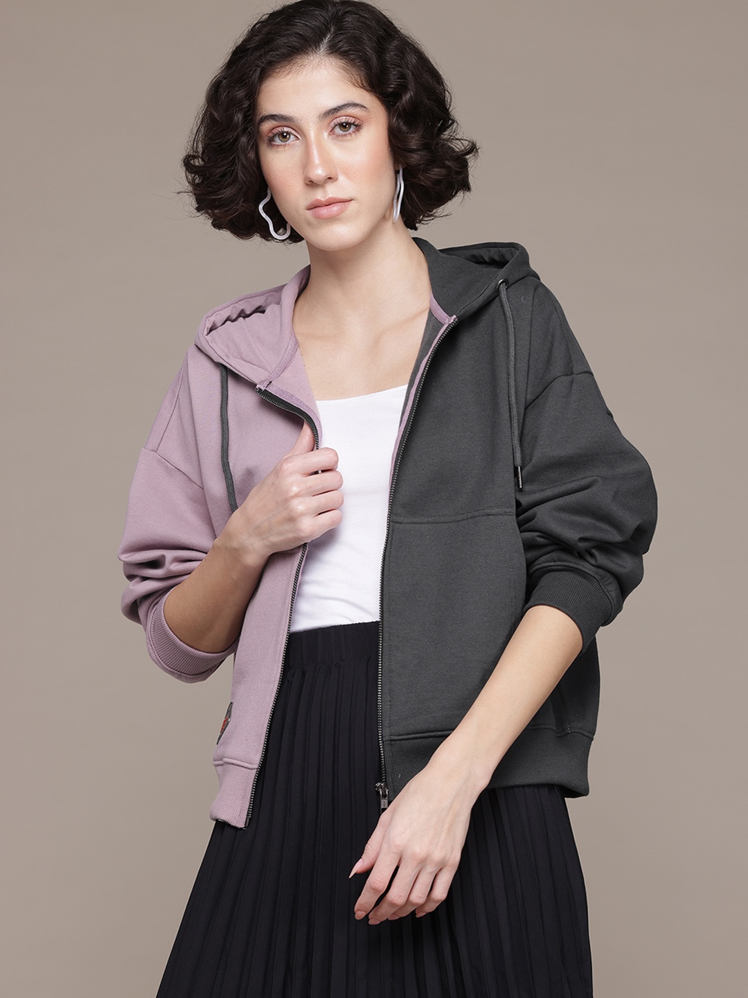 

The Roadster Lifestyle Co. Colourblocked Hooded Sweatshirt, Charcoal