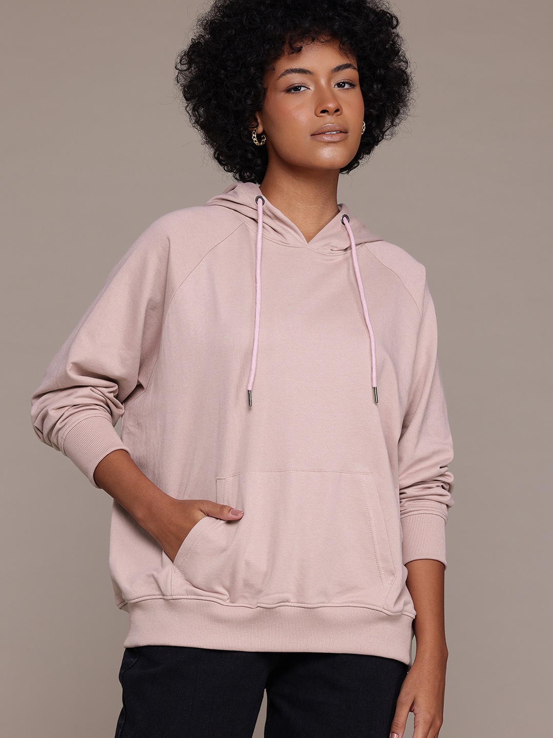 

The Roadster Lifestyle Co. Women Hooded Longline Sweatshirt, Pink