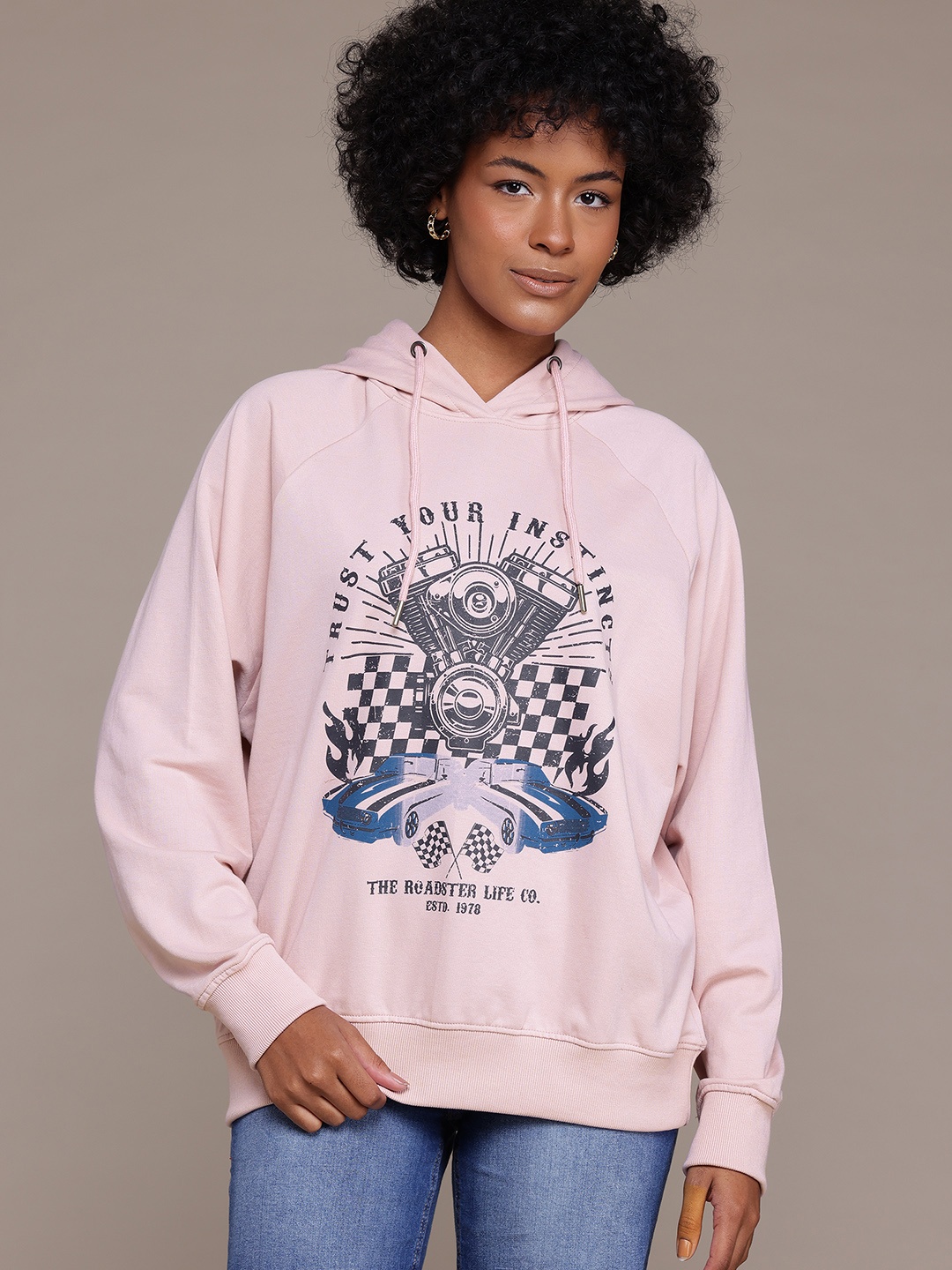 

The Roadster Lifestyle Co. Women Printed Hooded Sweatshirt, Pink