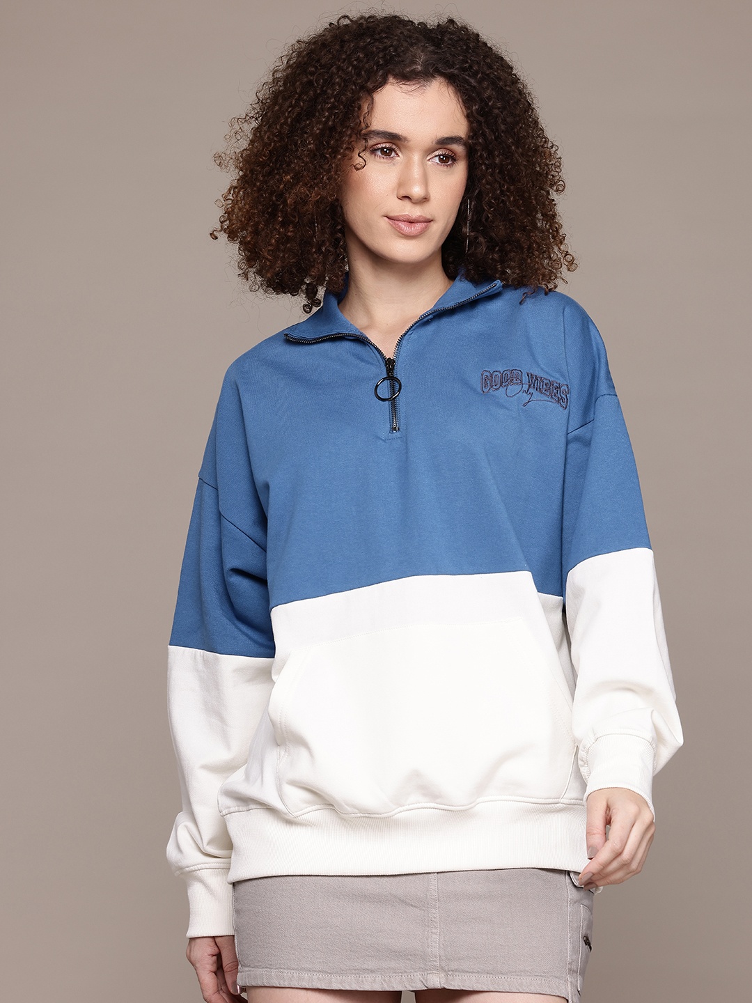 

The Roadster Lifestyle Co. Colourblocked Half Zipper Sweatshirt, Navy blue
