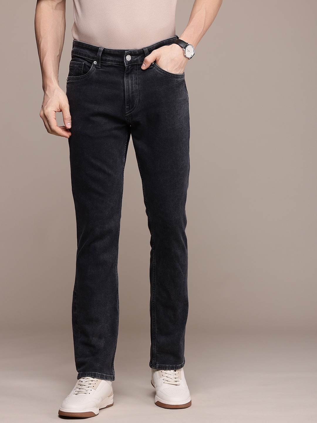 

French Connection Men Light Fade Stretchable Jeans, Black