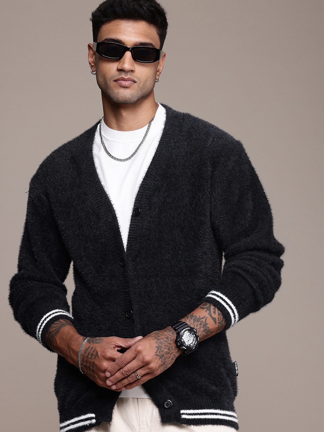 

The Roadster Life Co. V-Neck Fuzzy Cardigan, Black