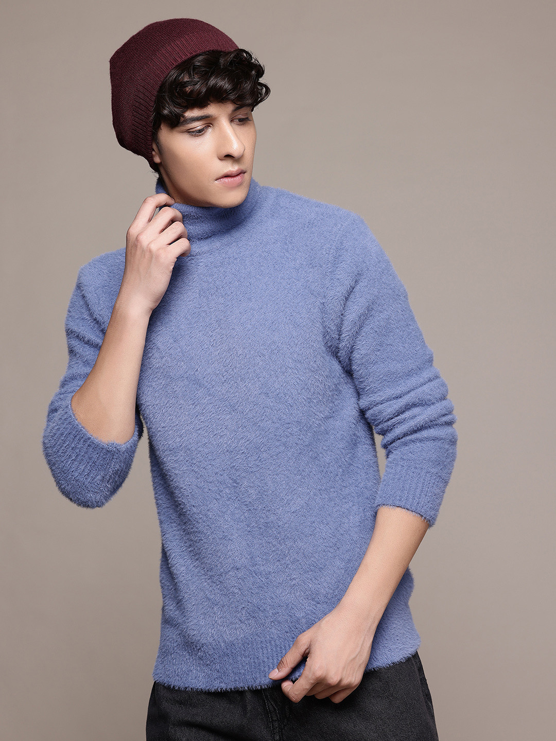 

The Roadster Lifestyle Co. Turtle Neck Pullover, Blue