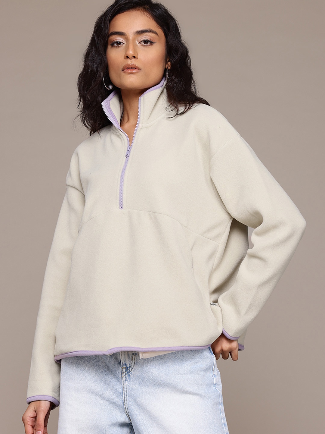 

The Roadster Lifestyle Co. Mock Collar Fleece Sweatshirt, Beige