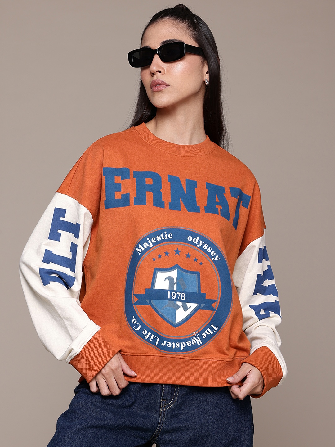 

The Roadster Lifestyle Co. Printed Relaxed Sweatshirt, Rust