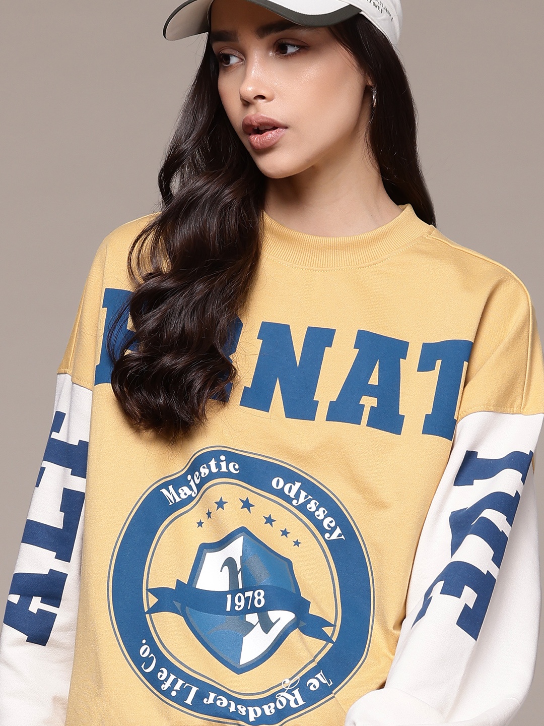 

The Roadster Lifestyle Co. Printed Drop-Shoulder Sleeves Sweatshirt, Yellow