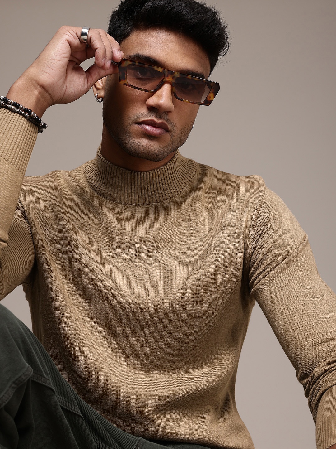 

The Roadster Life Co. High Neck Pullover, Taupe