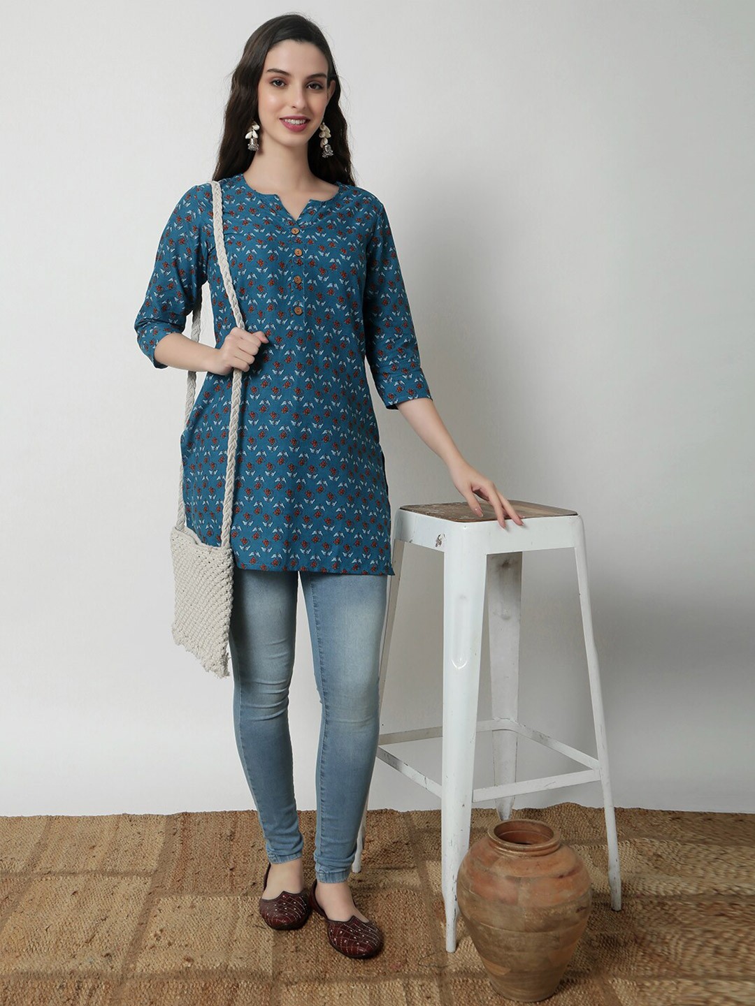 

JANAKDULARI CREATION Floral Printed Cotton Top, Blue