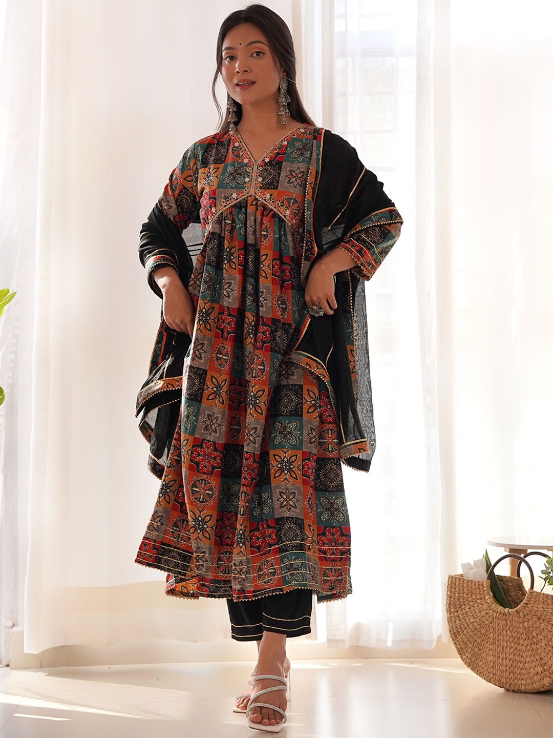 

KALINI Floral Printed Empire Zardozi Kurta with Trouser & Dupatta, Black
