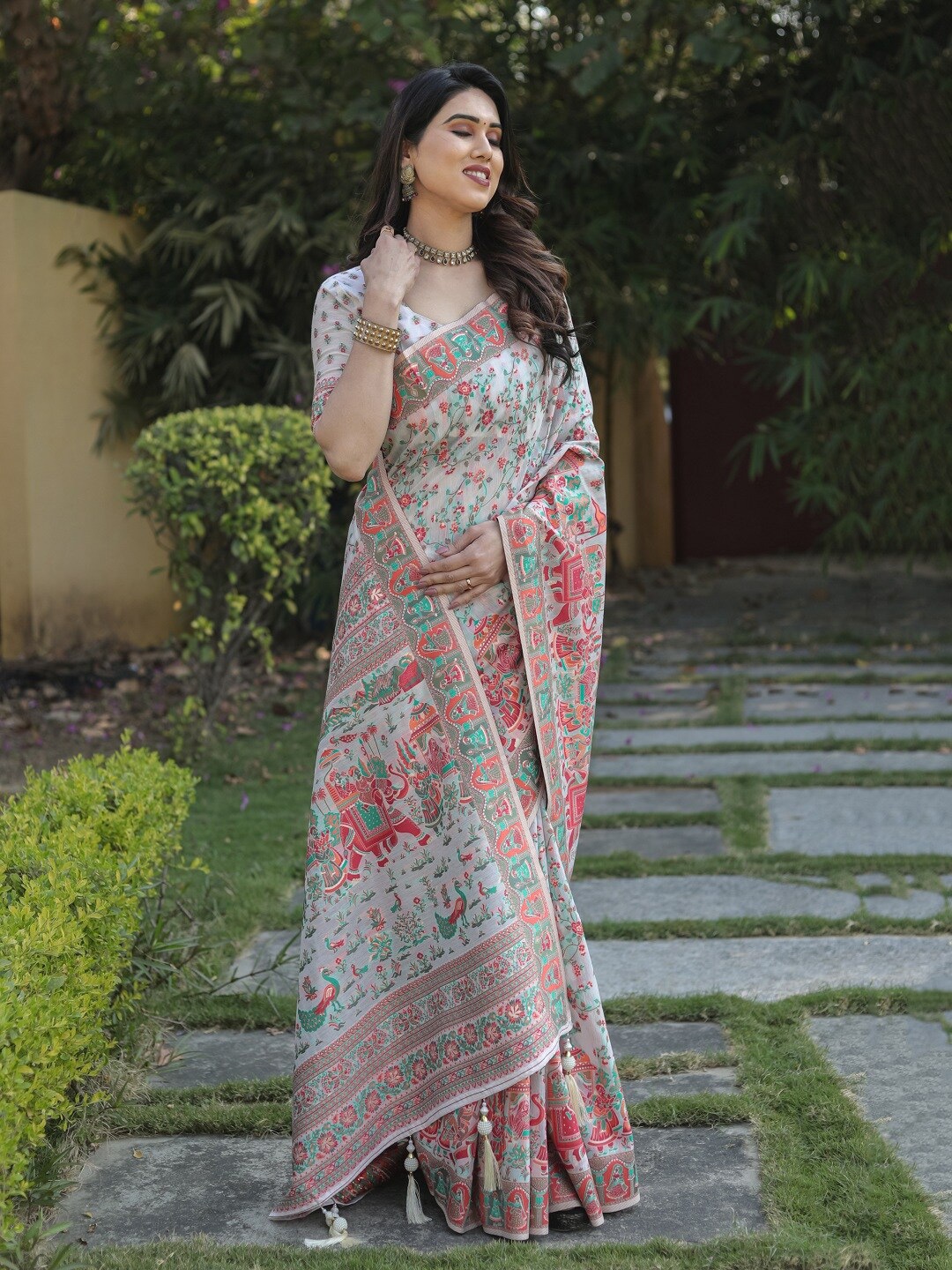 

WELL TEX Ethnic Motifs Pure Cotton Pasmina Saree, White