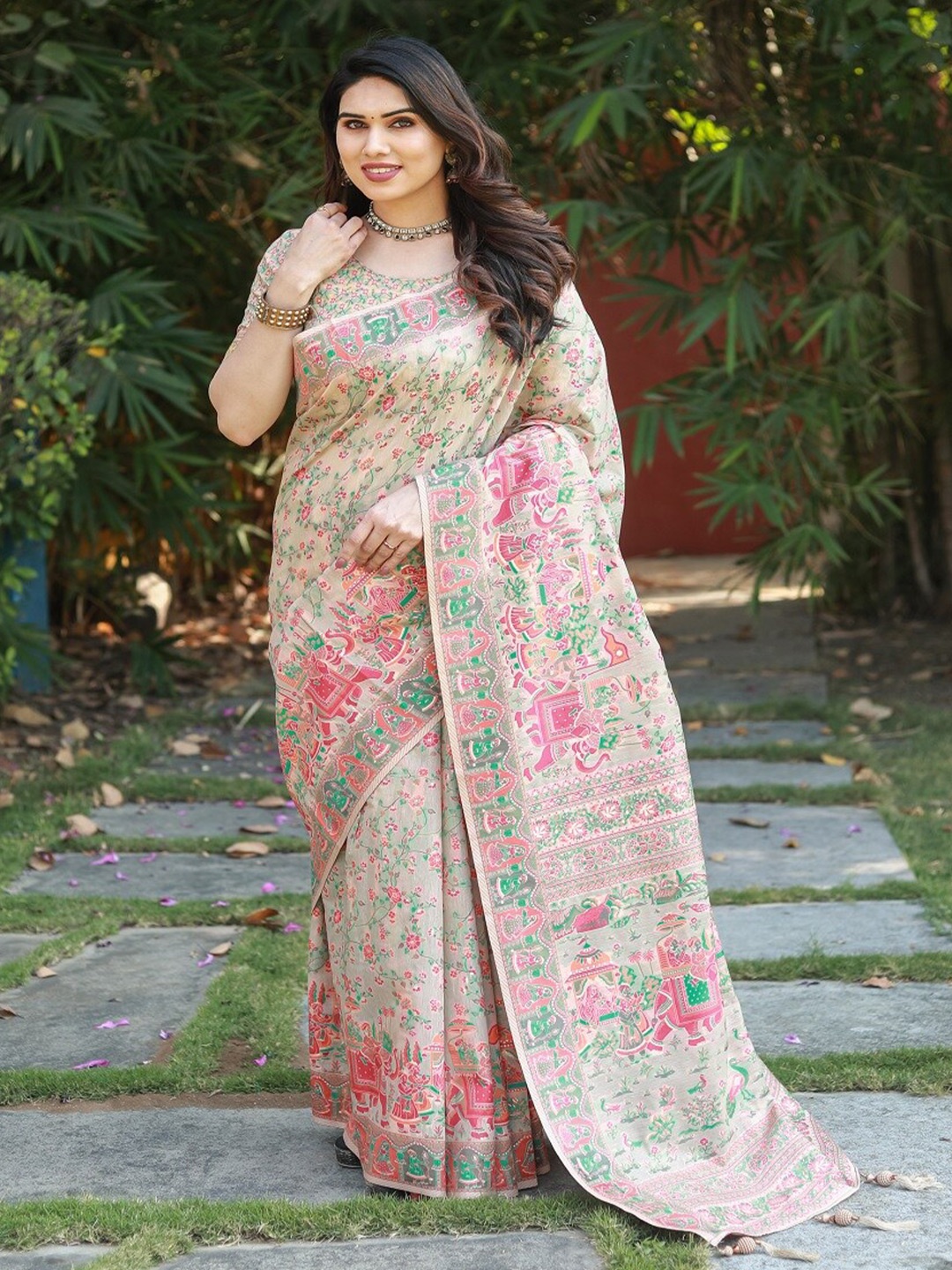 

WELL TEX Ethnic Motifs Pure Cotton Saree, Cream