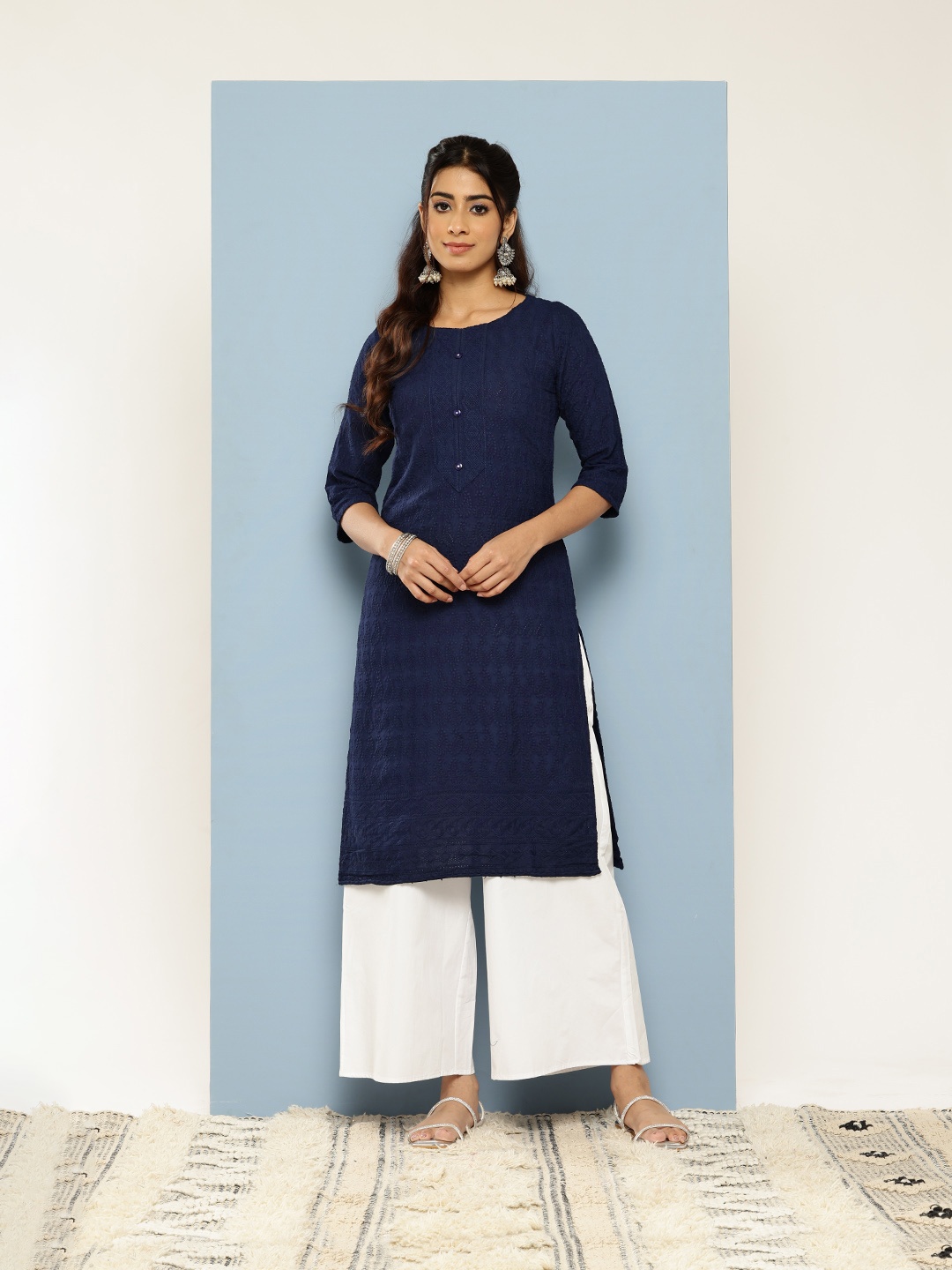 

Aarika Paisley Embroidered Chikankari Pure Cotton Kurta, Navy blue