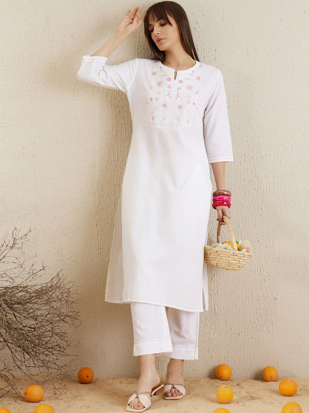 

Indo Era Notch Neck Floral Embroidered Regular Thread Work Pure Cotton Straight Kurta Set, Off white