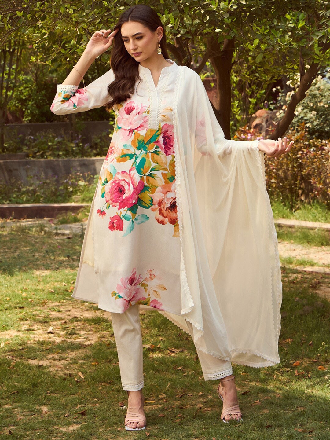 

Indo Era Round Neck Floral Printed Straight Kurta with Trouser & Dupatta, Off white