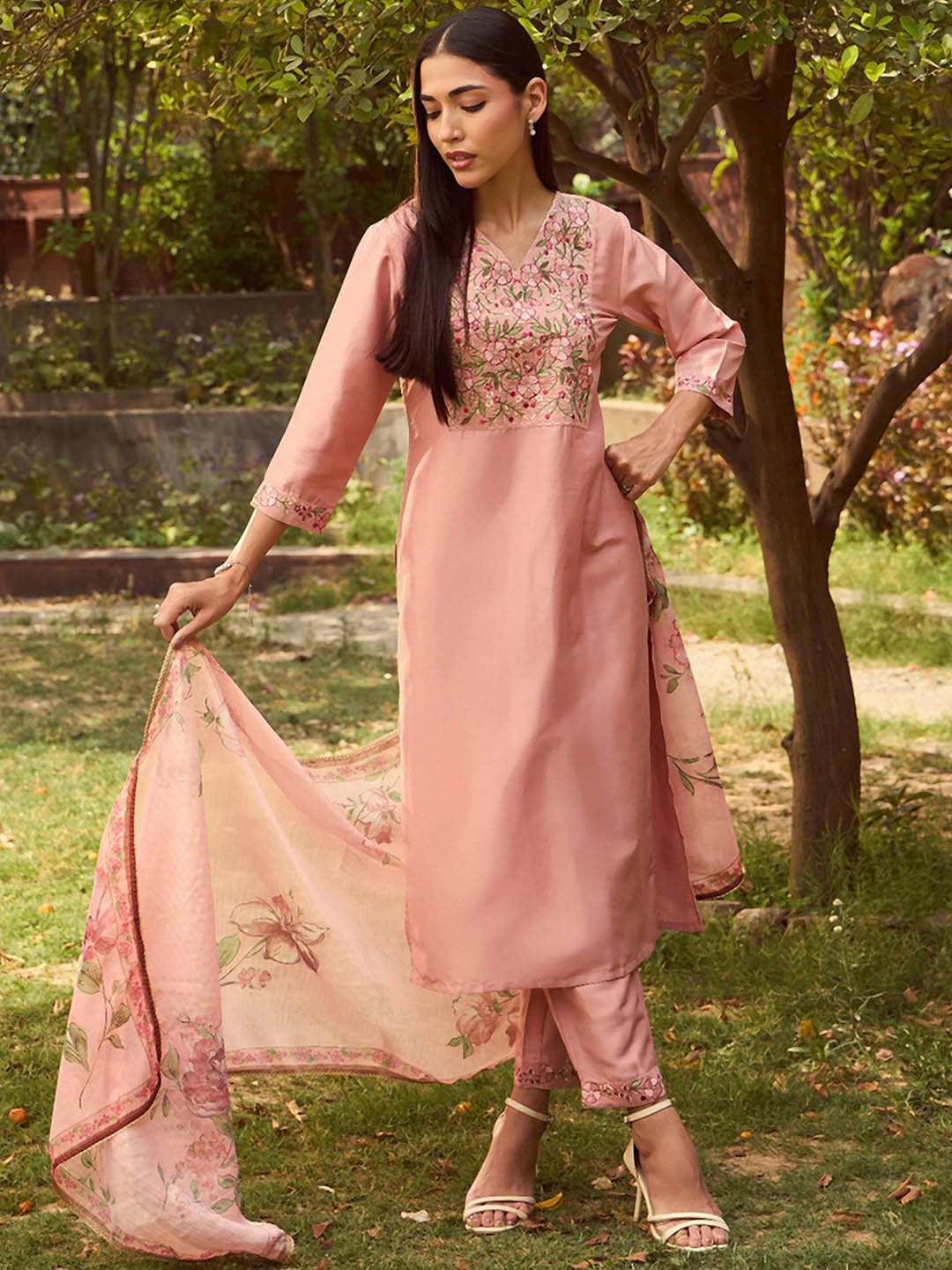 

Indo Era Floral Yoke Design Regular Thread Work Kurta with Trousers & Dupatta, Peach