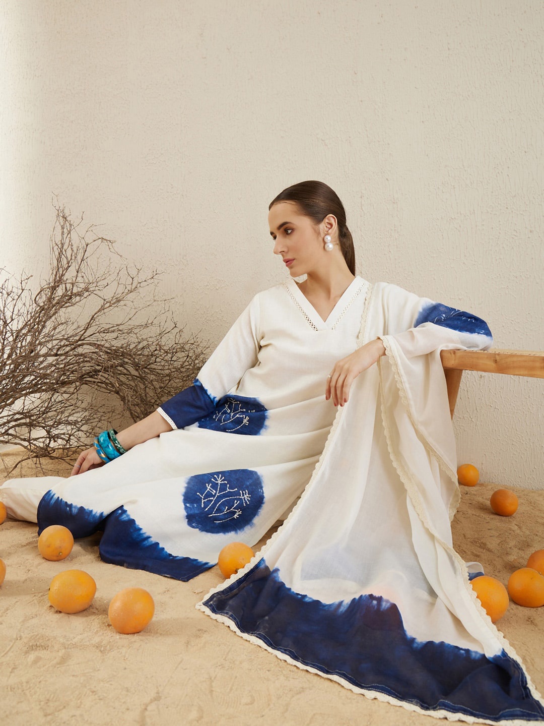 

Indo Era Floral Embroidered Regular Thread Work Linen Kurta with Trousers & Dupatta, Off white