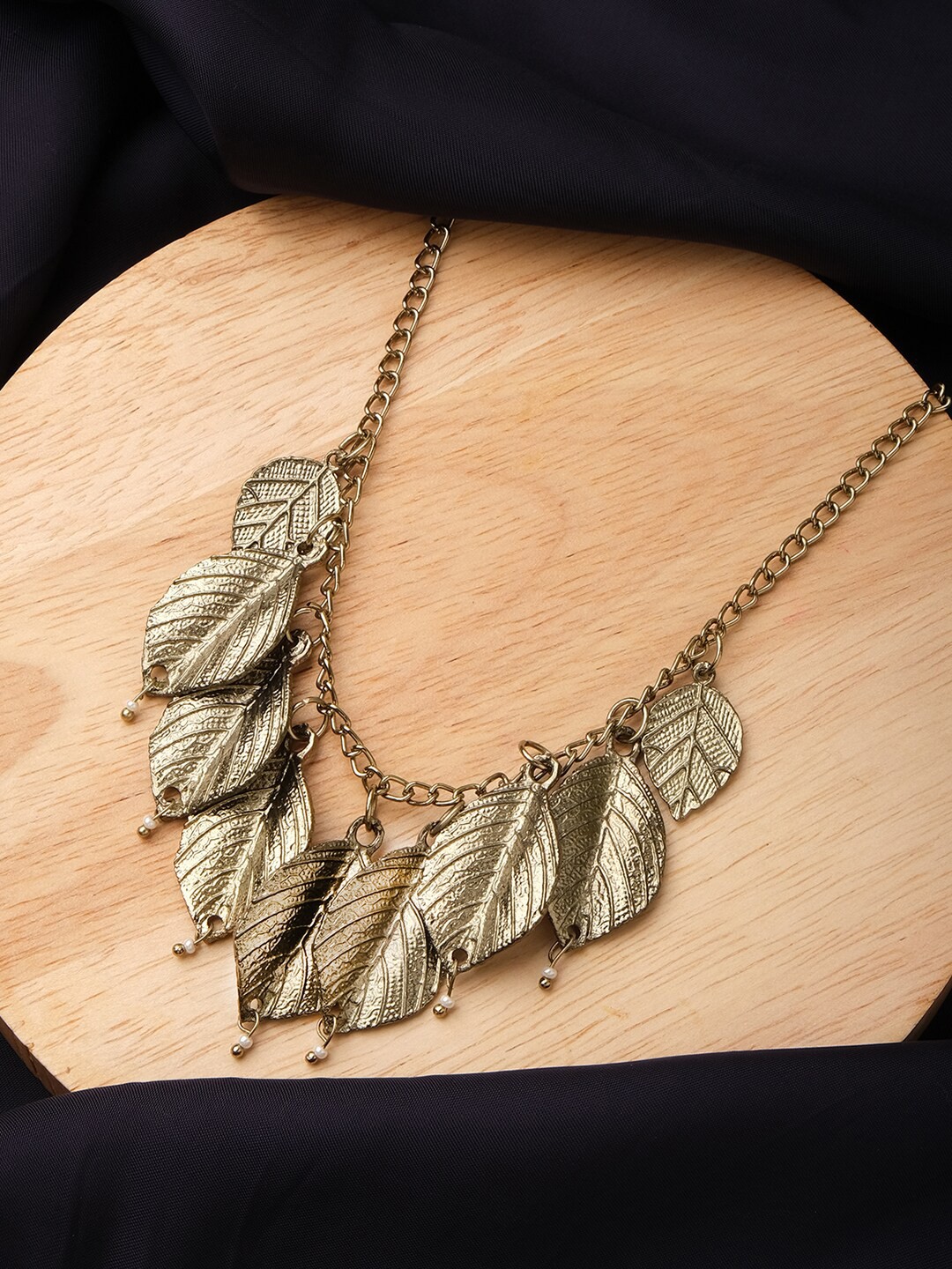 

XPNSV Brass Gold-Plated Necklace