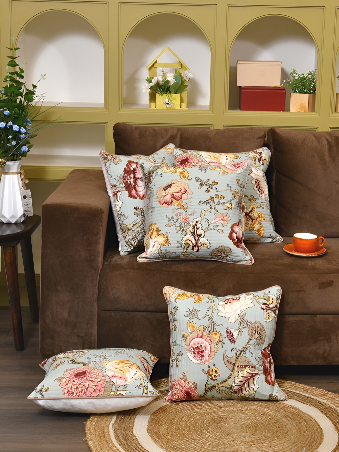 

Clasiko Green & Grey 5 Pieces Floral Cotton Square Cushion Covers