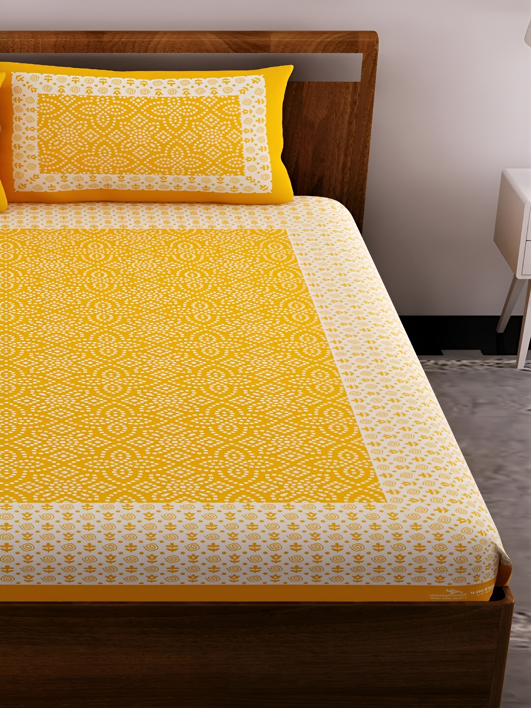 

Aura Yellow & White Floral 120 TC Queen Bedsheet with 2 Pillow Covers