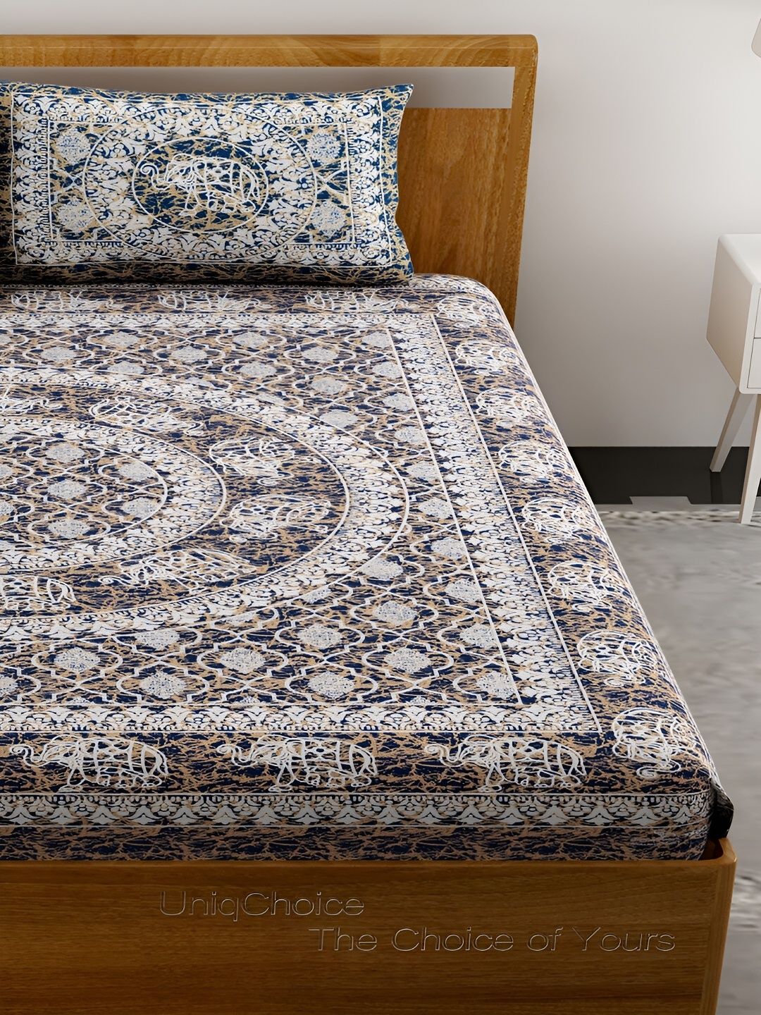 

Aura Blue & White Ethnic Motifs Cotton 120 TC Queen Double Bedsheet With 2 Pillow Covers