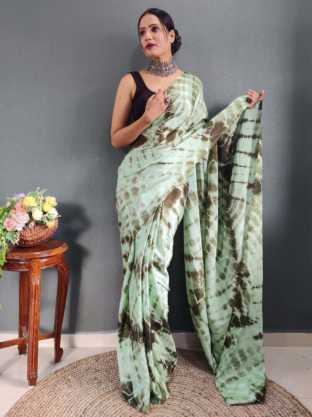 AWRIYA Tie and Dye Pure Chiffon Saree, Green